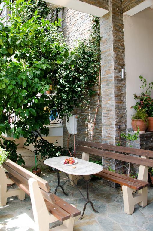 Ioannis Avrades Apartments Agiakampos  Exterior photo